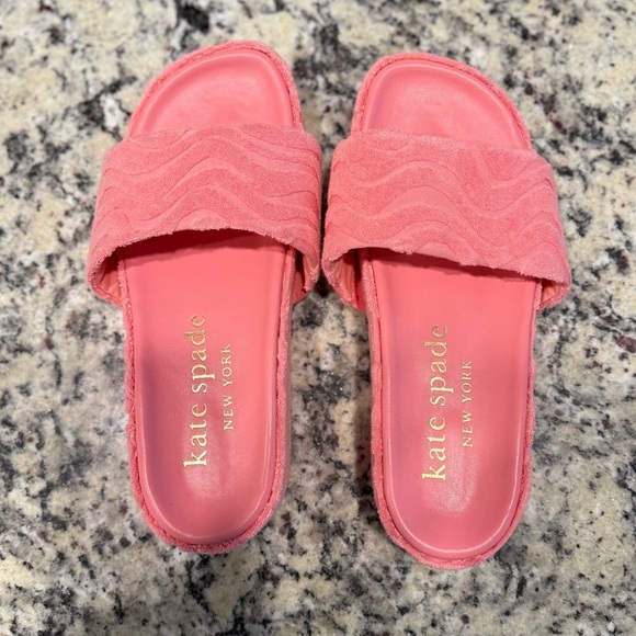 SOLD - Kate Spade Pink Wavy Slide Sandals - Picture 4 of 8